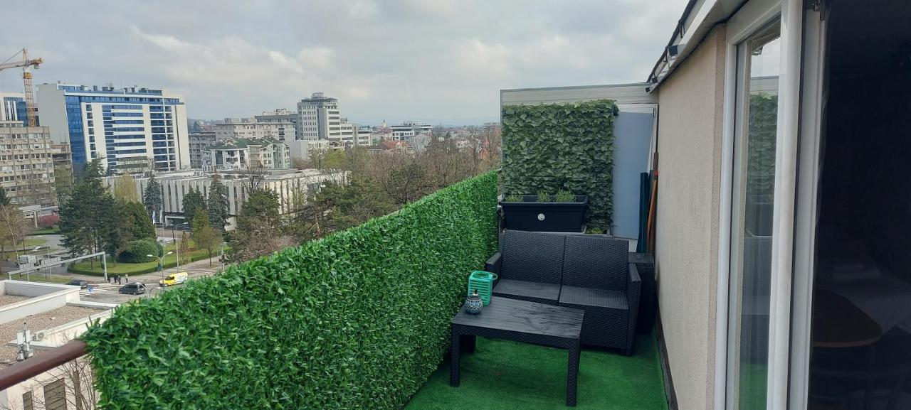 Apartman Pozoriste Penthaus Banja Luka Exterior photo